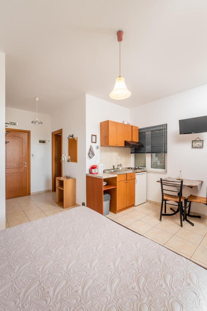 Faros Apartments Xerokampos  Dış mekan fotoğraf